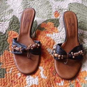 Tommy Bahamas Slip On Sandals